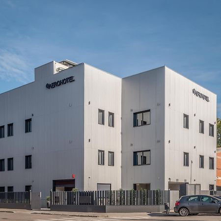Aerohotel Barcelona Airport 24H El Prat de Llobregat Luaran gambar