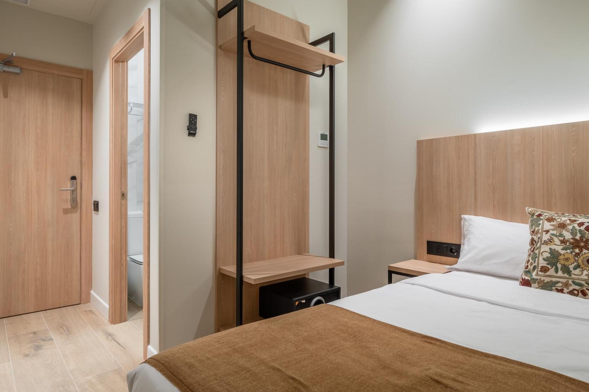 Aerohotel Barcelona Airport 24H El Prat de Llobregat Luaran gambar