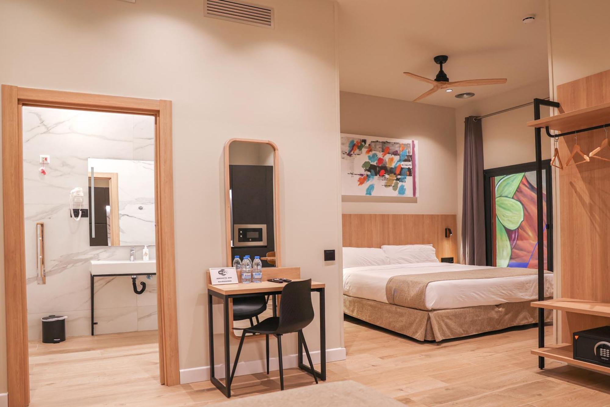 Aerohotel Barcelona Airport 24H El Prat de Llobregat Luaran gambar
